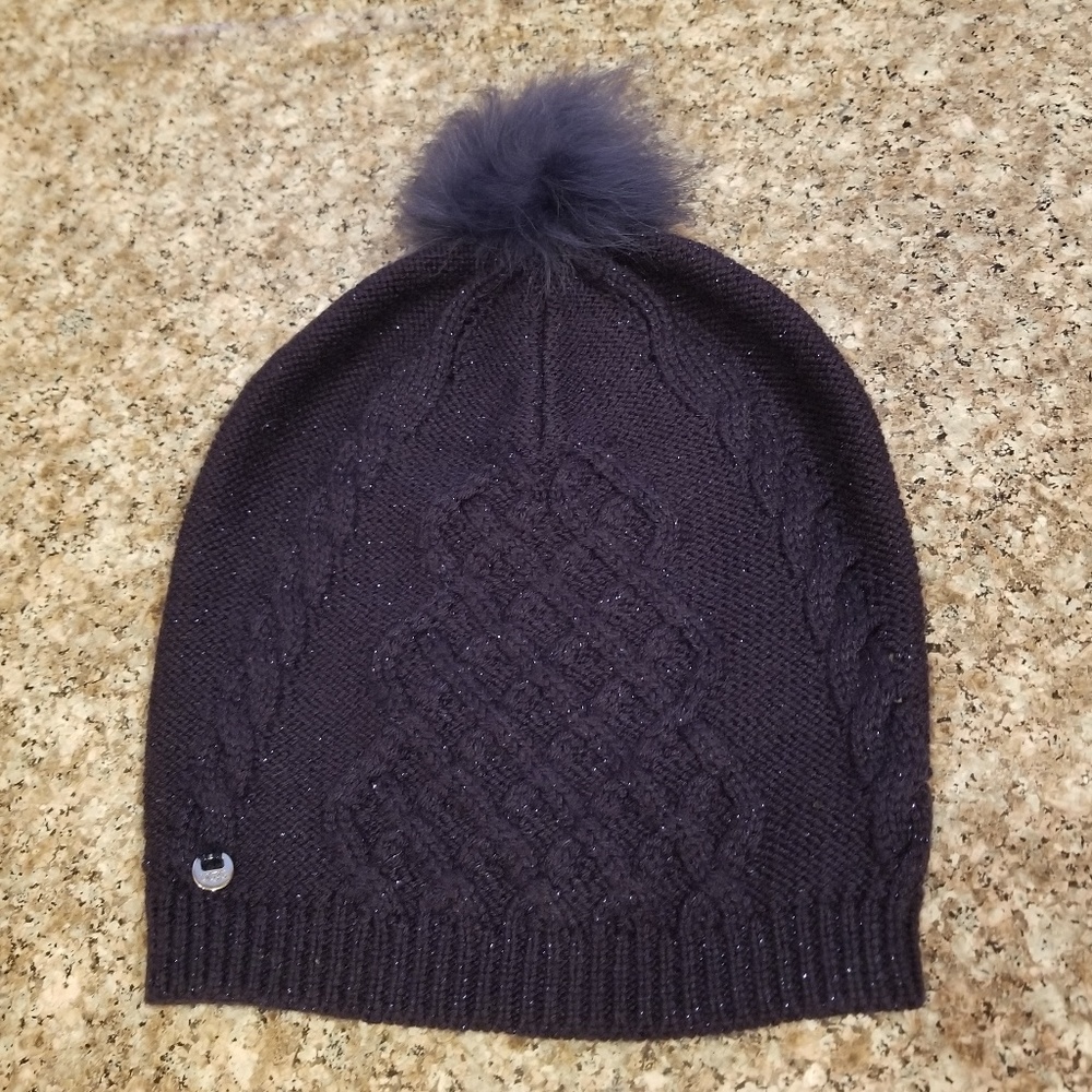UGG Blue Metallic Hat 💖